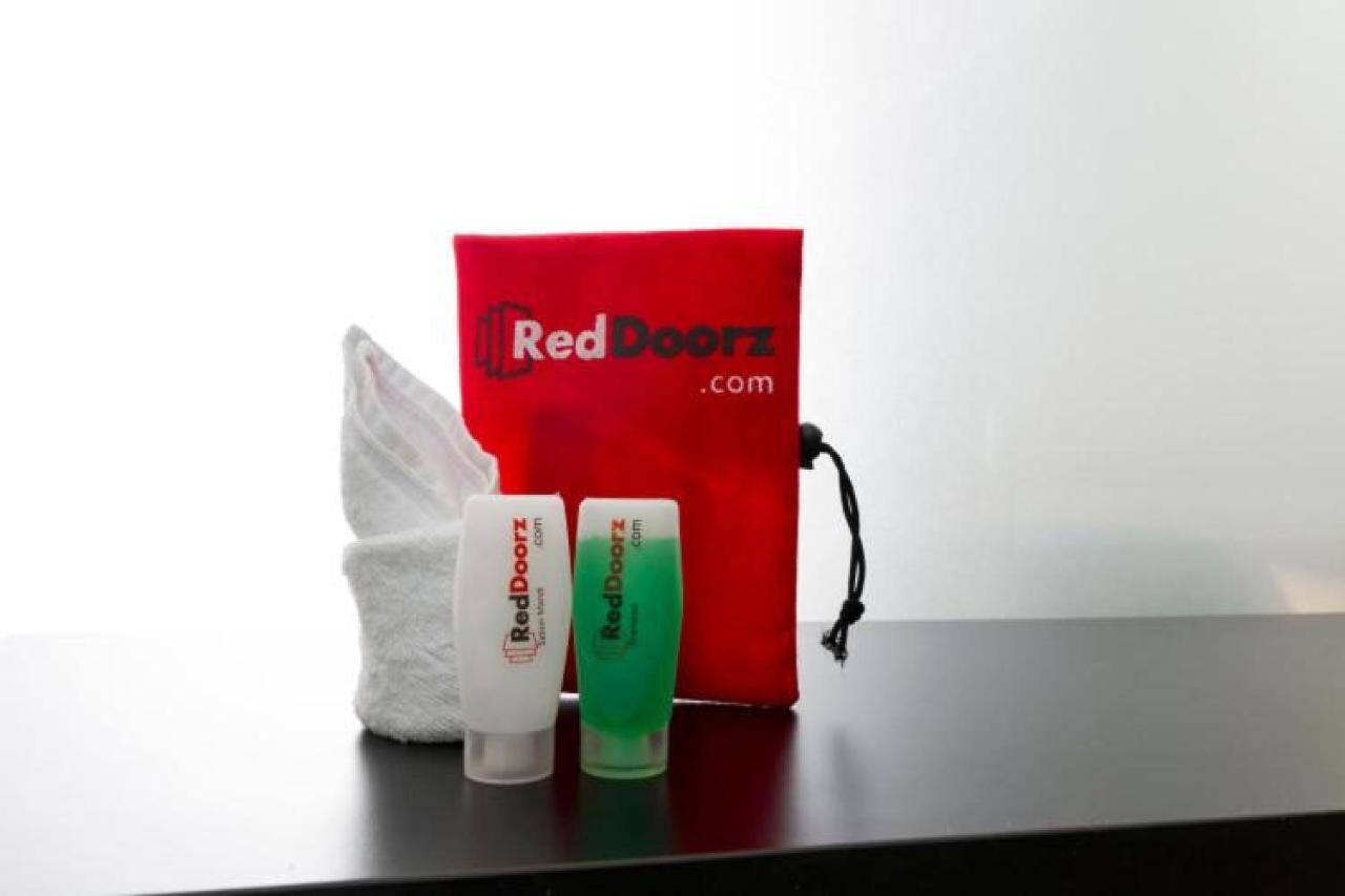 Reddoorz @ Gatot Subroto Street 3
